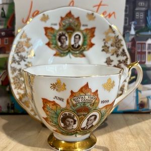 Vintage 1959 Queen Elizabeth Teacup